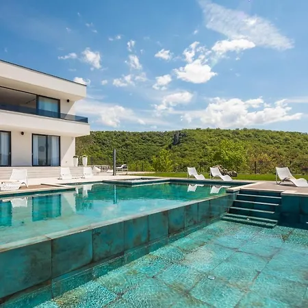Villa Luxury Arya With 77sqm Heated Pool, Hot-tub, Sauna, Gym, Billiard, Playgrounds, 6 Bedroom *