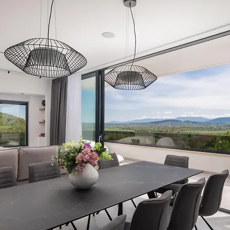 Villa Luxury Arya With 77sqm Heated Pool, Hot-tub, Sauna, Gym, Billiard, Playgrounds, 6 Bedroom
