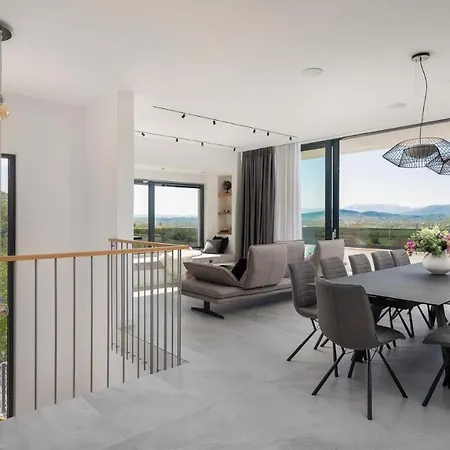 Villa Luxury Arya With 77sqm Heated Pool, Hot-tub, Sauna, Gym, Billiard, Playgrounds, 6 Bedroom *