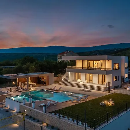Luxury Arya With 77sqm Heated Pool, Hot-tub, Sauna, Gym, Billiard, Playgrounds, 6 Bedroom * Bajagic