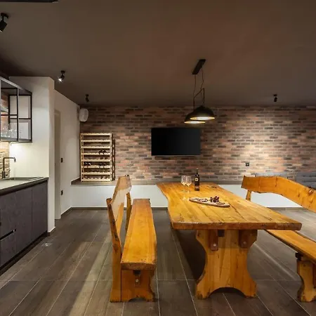 Luxury Arya With 77sqm Heated Pool, Hot-tub, Sauna, Gym, Billiard, Playgrounds, 6 Bedroom Villa *