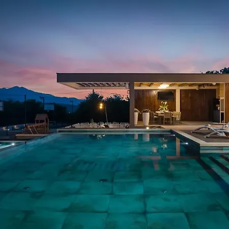 Luxury Arya With 77sqm Heated Pool, Hot-tub, Sauna, Gym, Billiard, Playgrounds, 6 Bedroom Villa