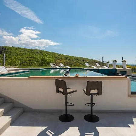 Luxury Arya With 77sqm Heated Pool, Hot-tub, Sauna, Gym, Billiard, Playgrounds, 6 Bedroom Vila Bajagic