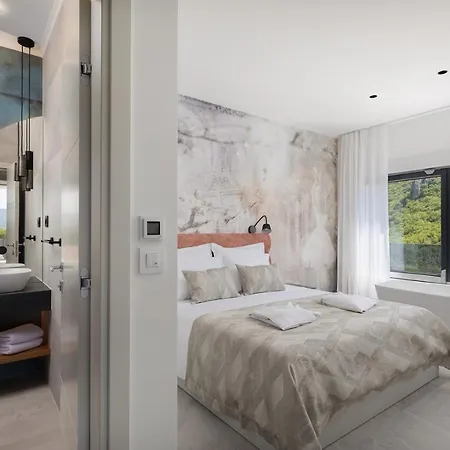 Luxury Arya With 77sqm Heated Pool, Hot-tub, Sauna, Gym, Billiard, Playgrounds, 6 Bedroom Vila *